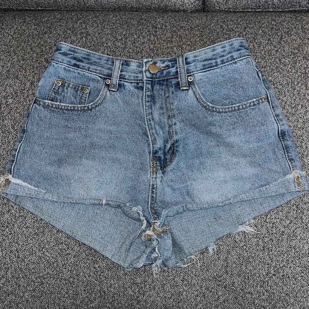 SHEIN Baggy Denim Booty Shorts
